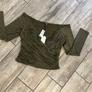 Body Contour Compression Silky Long-sleeve Wrap Top